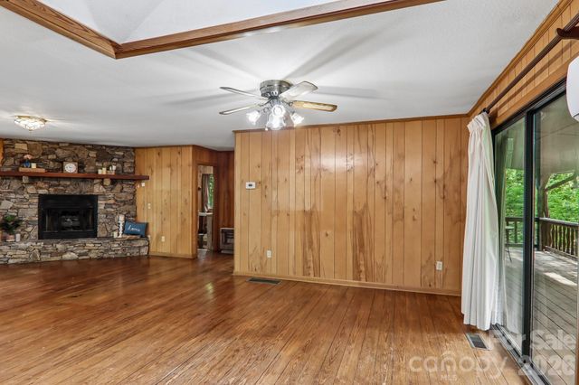 267 Caldwell Drive, Maggie Valley, NC 28751