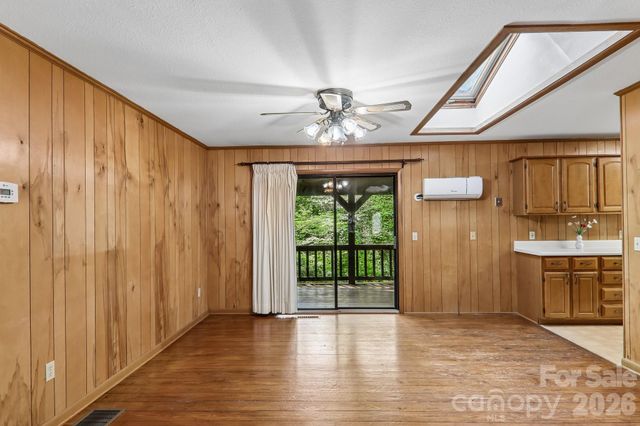 267 Caldwell Drive, Maggie Valley, NC 28751