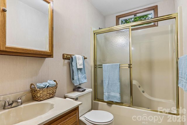 267 Caldwell Drive, Maggie Valley, NC 28751