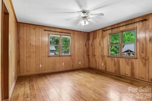 267 Caldwell Drive, Maggie Valley, NC 28751