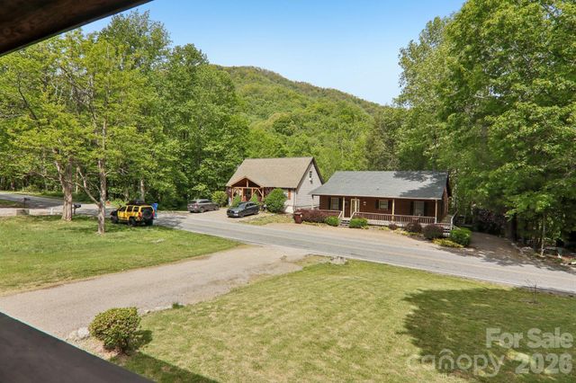 267 Caldwell Drive, Maggie Valley, NC 28751