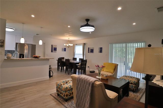 112 CROOKED PINE DRIVE, Sanford, FL 32773