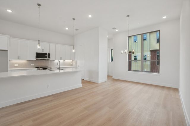 13351 Goodland Street 203, Farmers Branch, TX 75234