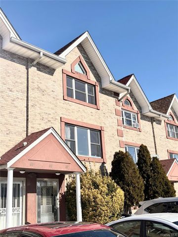 114-67 Taipei Court, College Point, NY 11356