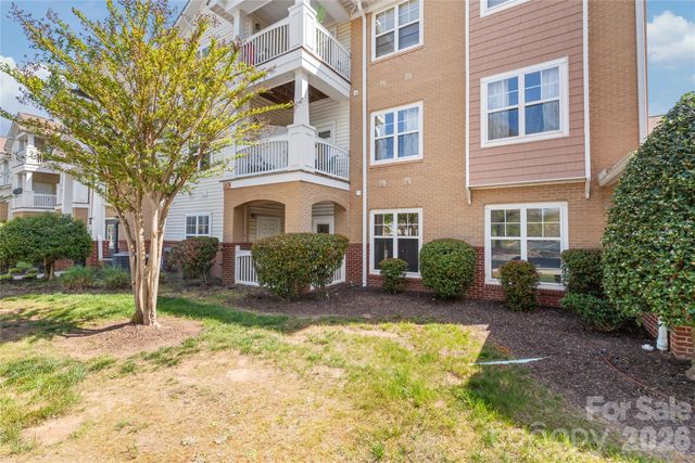 16439 Golden River Lane, Charlotte, NC 28277