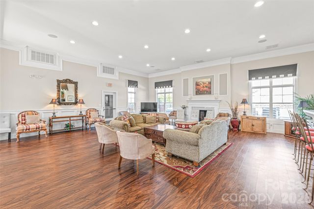 16439 Golden River Lane, Charlotte, NC 28277