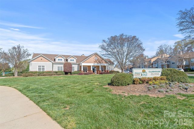 16439 Golden River Lane, Charlotte, NC 28277