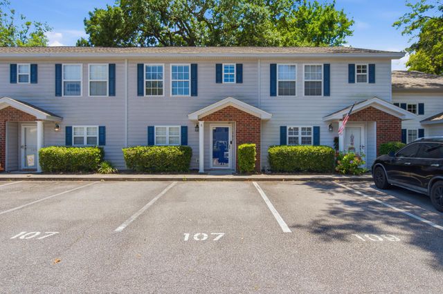 107 Alyssa Lane, Summerville, SC 29483