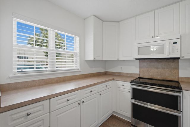 107 Alyssa Lane, Summerville, SC 29483