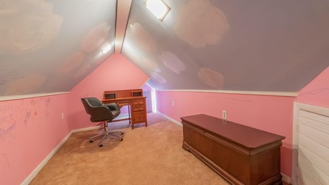 2627 Clough Avenue, Highland, IN 46322