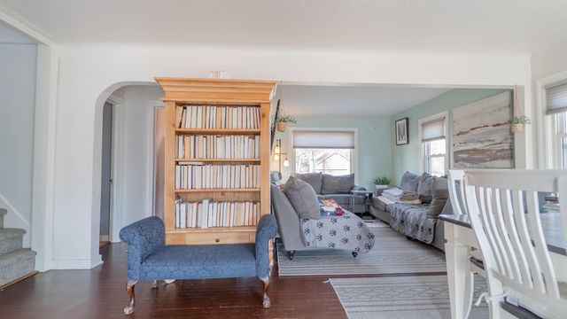 2627 Clough Avenue, Highland, IN 46322