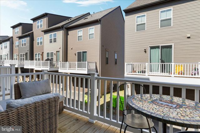 3538 STELLA BLUE DR, Hyattsville, MD 20782