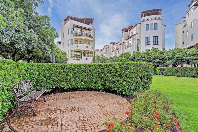 5213 Feagan Street A, Houston, TX 77007