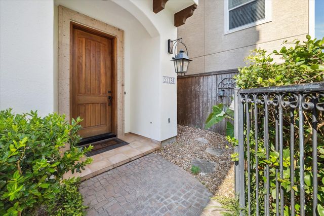 5213 Feagan Street A, Houston, TX 77007