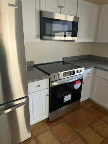 10403 Schenley Park Drive NE, Albuquerque, NM 87123