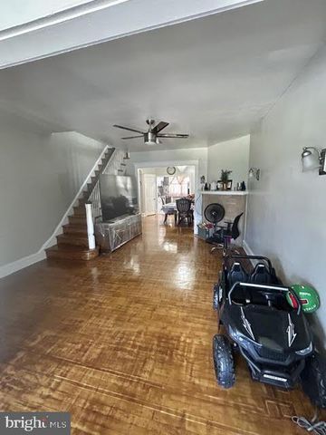7442 E WALNUT LN, Philadelphia, PA 19138