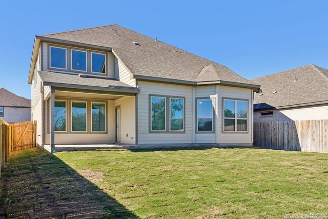 1402 Arcadian Rose, San Antonio, TX 78245