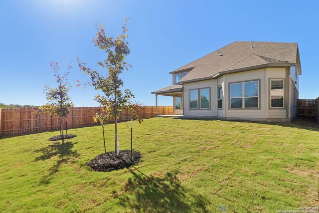 1402 Arcadian Rose, San Antonio, TX 78245