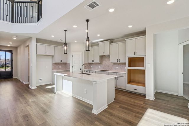 1402 Arcadian Rose, San Antonio, TX 78245