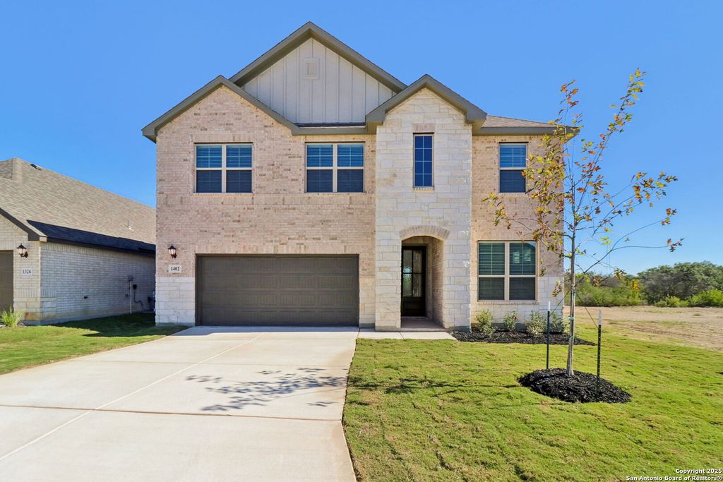 1402 Arcadian Rose, San Antonio, TX 78245