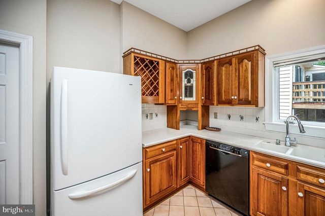 141 LARKSPUR LN, Locust Grove, VA 22508