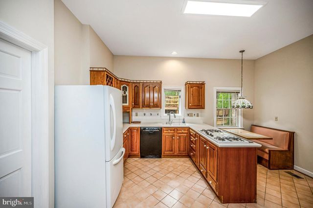 141 LARKSPUR LN, Locust Grove, VA 22508