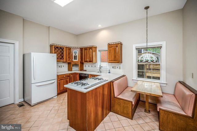 141 LARKSPUR LN, Locust Grove, VA 22508