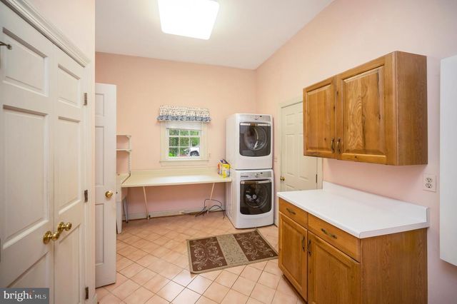 141 LARKSPUR LN, Locust Grove, VA 22508