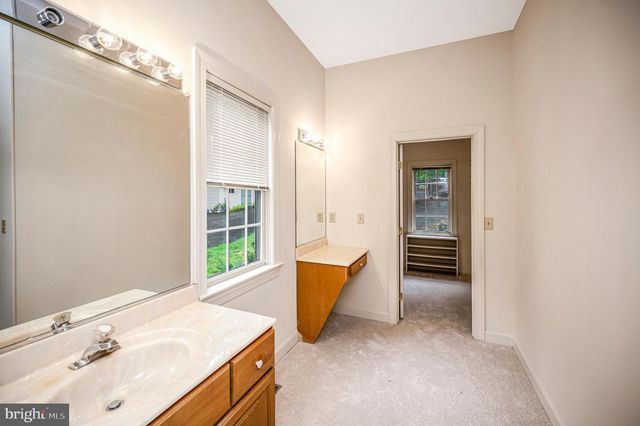 141 LARKSPUR LN, Locust Grove, VA 22508