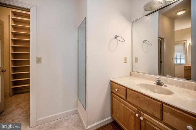 141 LARKSPUR LN, Locust Grove, VA 22508