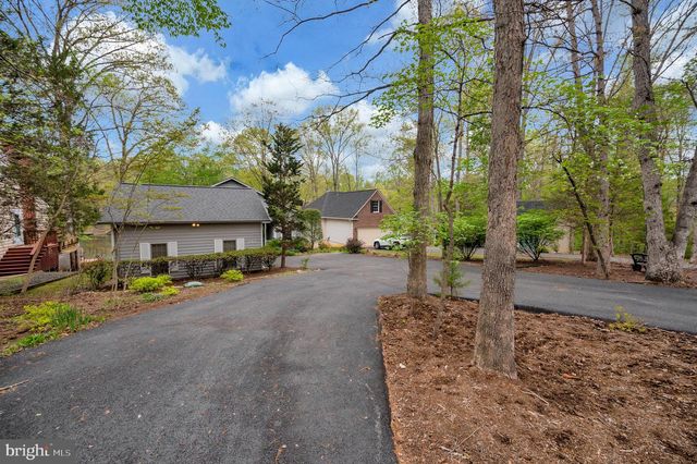 141 LARKSPUR LN, Locust Grove, VA 22508