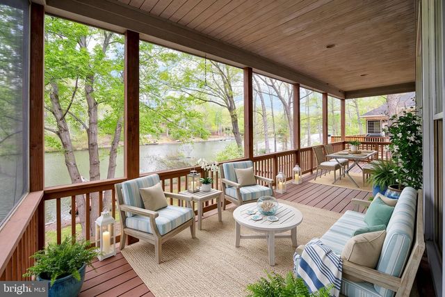 141 LARKSPUR LN, Locust Grove, VA 22508