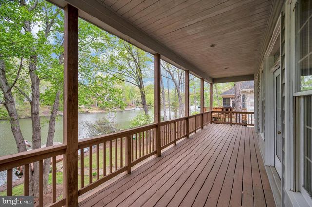 141 LARKSPUR LN, Locust Grove, VA 22508