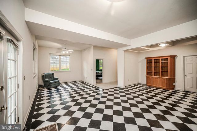 141 LARKSPUR LN, Locust Grove, VA 22508