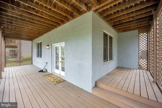 141 LARKSPUR LN, Locust Grove, VA 22508