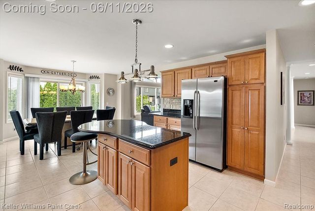 50386 Knightsbridge Drive, Macomb, MI 48044