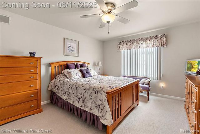 50386 Knightsbridge Drive, Macomb, MI 48044