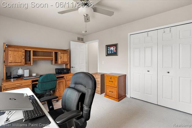50386 Knightsbridge Drive, Macomb, MI 48044