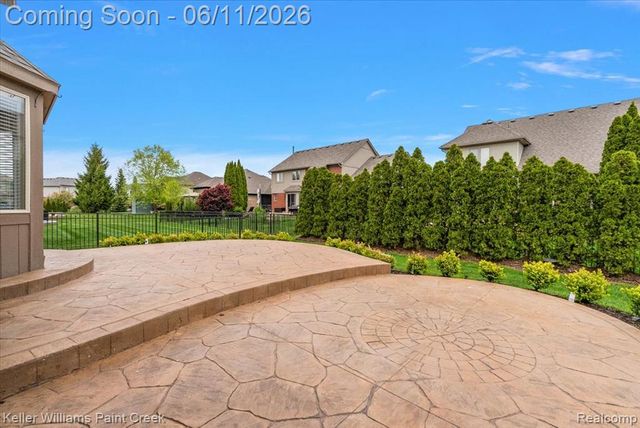 50386 Knightsbridge Drive, Macomb, MI 48044