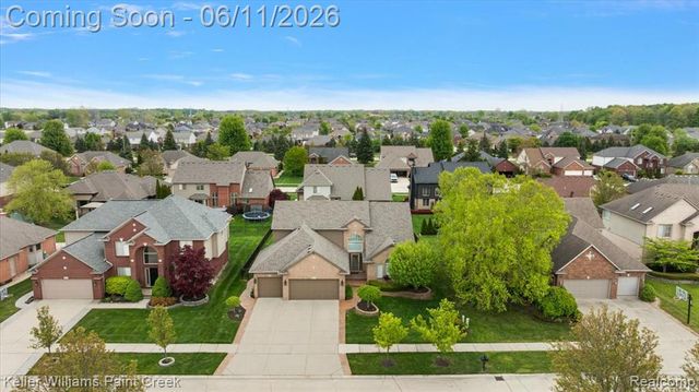 50386 Knightsbridge Drive, Macomb, MI 48044
