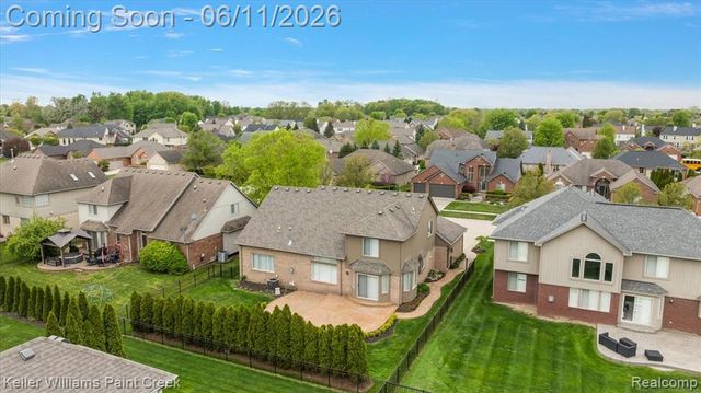 50386 Knightsbridge Drive, Macomb, MI 48044