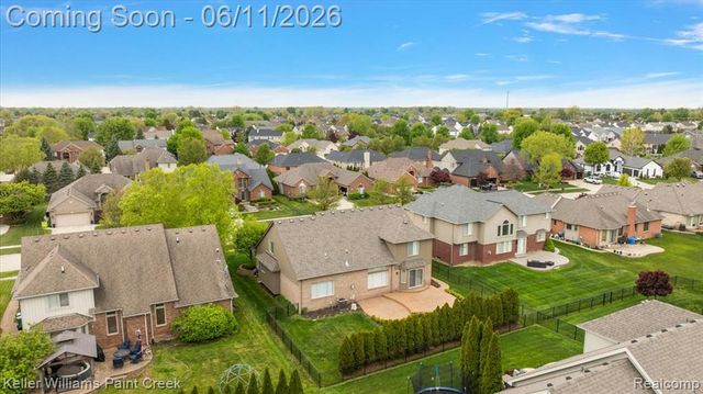 50386 Knightsbridge Drive, Macomb, MI 48044