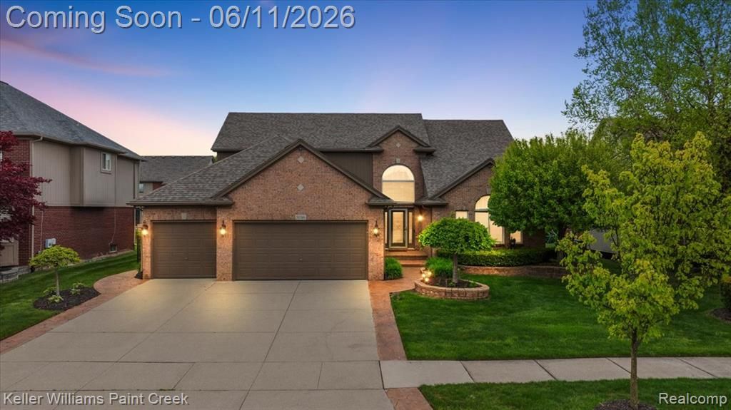 50386 Knightsbridge Drive, Macomb, MI 48044