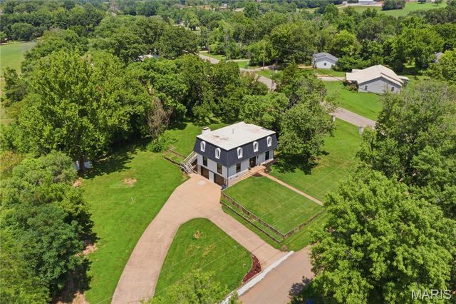 301 Sunset Lane, Potosi, MO 63664