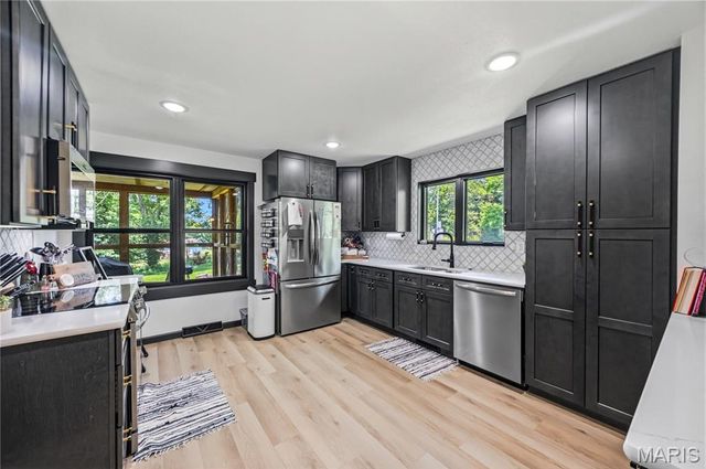 301 Sunset Lane, Potosi, MO 63664