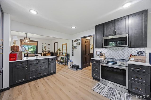 301 Sunset Lane, Potosi, MO 63664