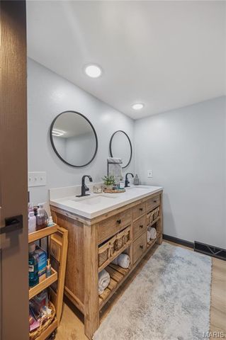 301 Sunset Lane, Potosi, MO 63664