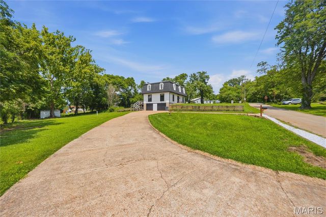301 Sunset Lane, Potosi, MO 63664