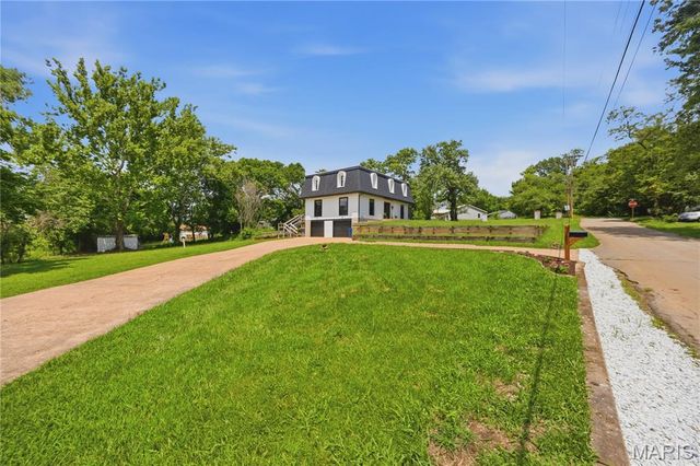 301 Sunset Lane, Potosi, MO 63664