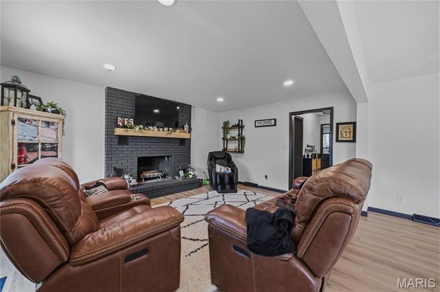 301 Sunset Lane, Potosi, MO 63664
